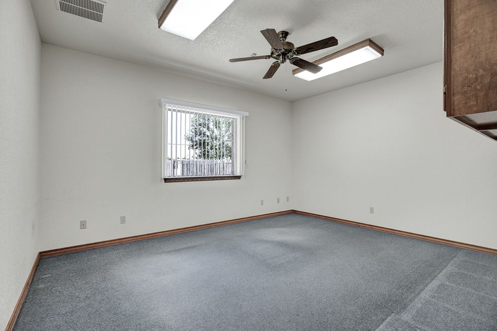 Office For Sale: 2461 Loop 337, New Braunfels, TX 78130